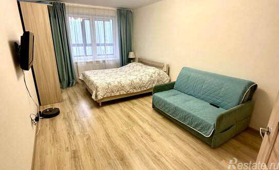 Продажа 1-комн квартиры на вторичном рынке Русановская ул,  д. 18 к1