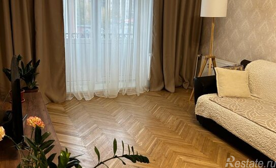 Продажа 2-комн квартиры на вторичном рынке ул Красного Курсанта,  д. 30