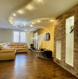 Продажа 3-комн квартиры на вторичном рынке Одинцовский городской округ, улица Агрохимиков,  д. 15А