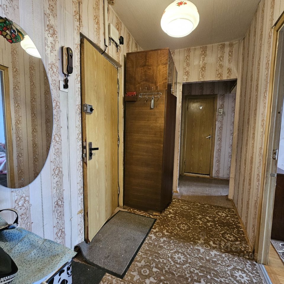 Продажа 2-комн квартиры на вторичном рынке Профсоюзная улица, 136К1