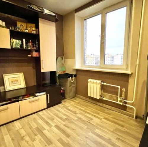 3-комн квартира улица Маршала Полубоярова,  д. 14