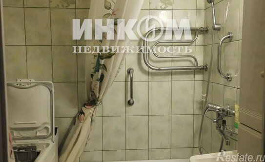 Продажа 2-комн квартиры на вторичном рынке Новоясеневский пр-кт,  д. 32 к1