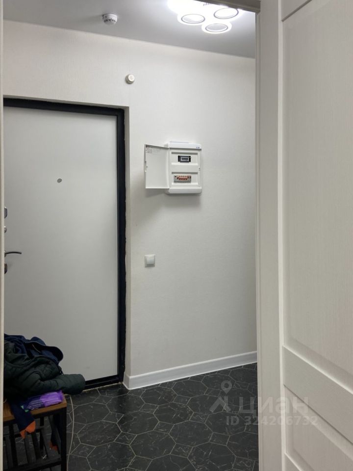 Аренда 1-комн квартиры на вторичном рынке Мурино, улица Шувалова, 40