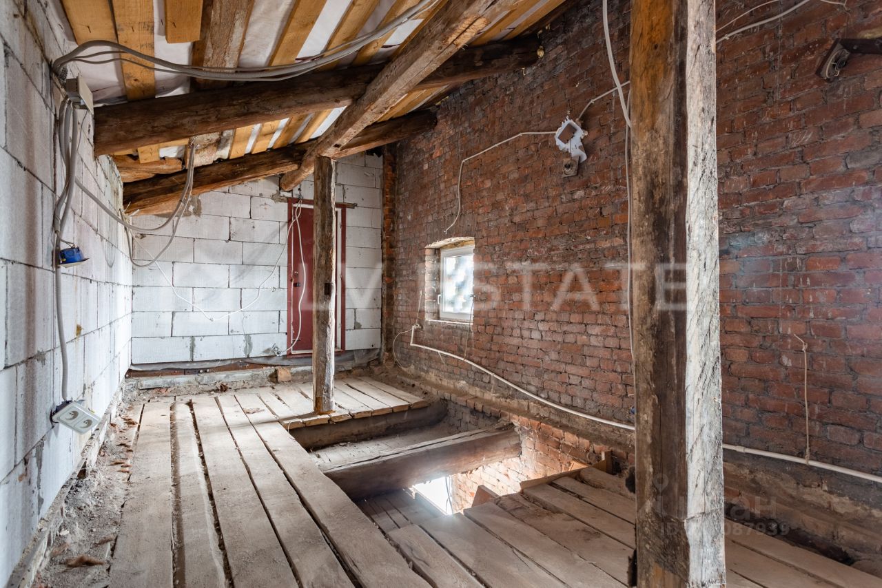 Продажа 2-комн квартиры на вторичном рынке Невский проспект, 40-42