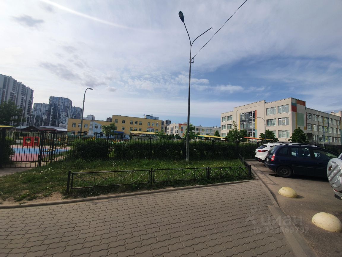 Продажа 2-комн квартиры на вторичном рынке Бестужевская улица, 7к4