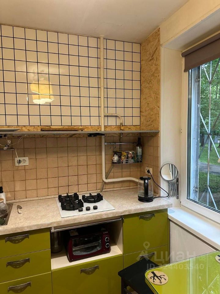 Аренда 2-комн квартиры на вторичном рынке Ракетный бульвар, 9К1