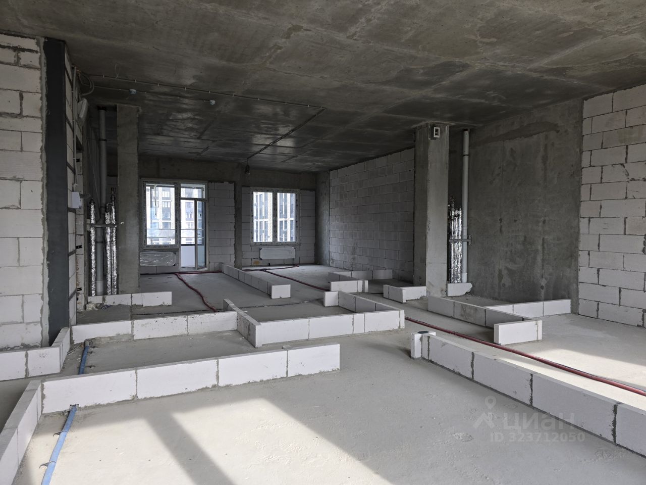 Продажа 4-комн квартиры на вторичном рынке Винницкая улица, 8к1