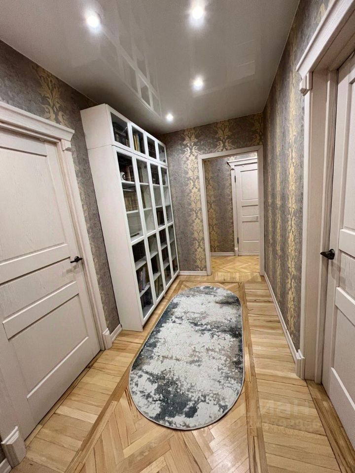 Аренда 3-комн квартиры на вторичном рынке улица Декабристов, 10К2