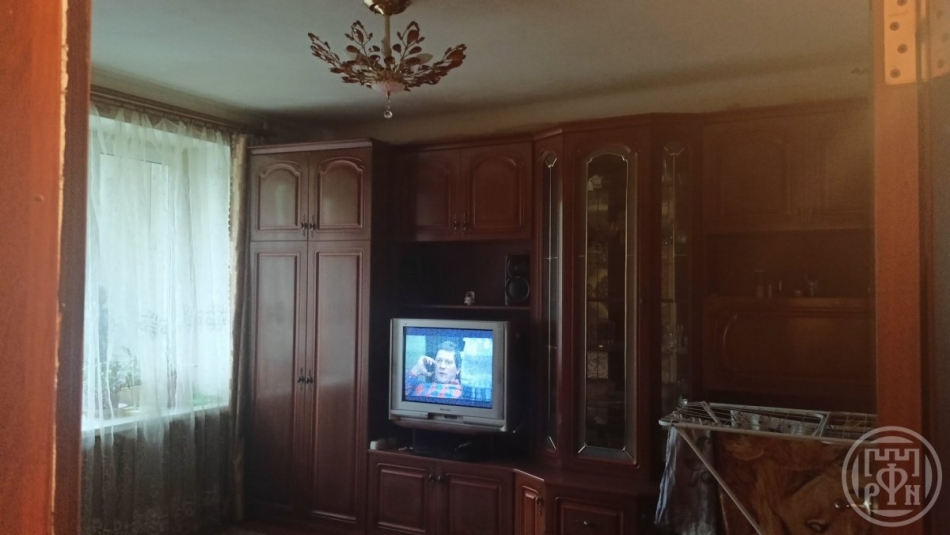 Продажа 2-комн квартиры на вторичном рынке Кронштадт г., Гусева ул. ,  д. 11