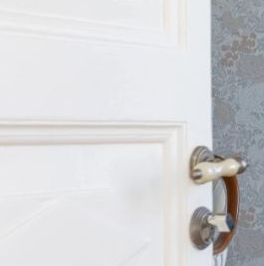 Аренда 4-комн квартиры на вторичном рынке Невский проспект, 106Ж