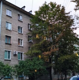 Продажа 2-комн квартиры на вторичном рынке Дибуновская ул,  д. 69