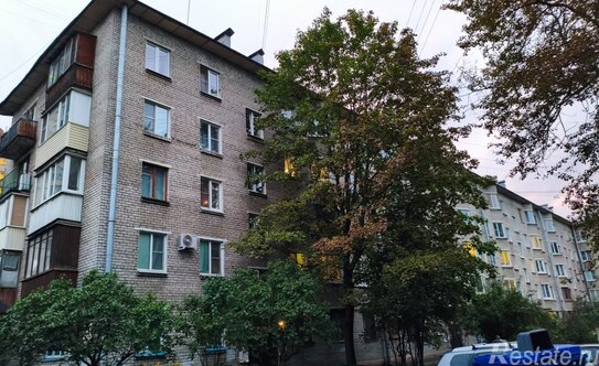 Продажа 2-комн квартиры на вторичном рынке Дибуновская ул,  д. 69