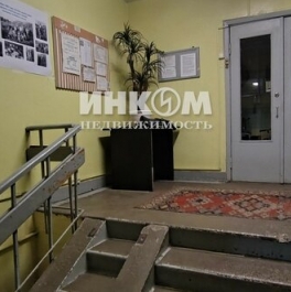 Продажа 2-комн квартиры на вторичном рынке Прибрежный проезд,  д. 5