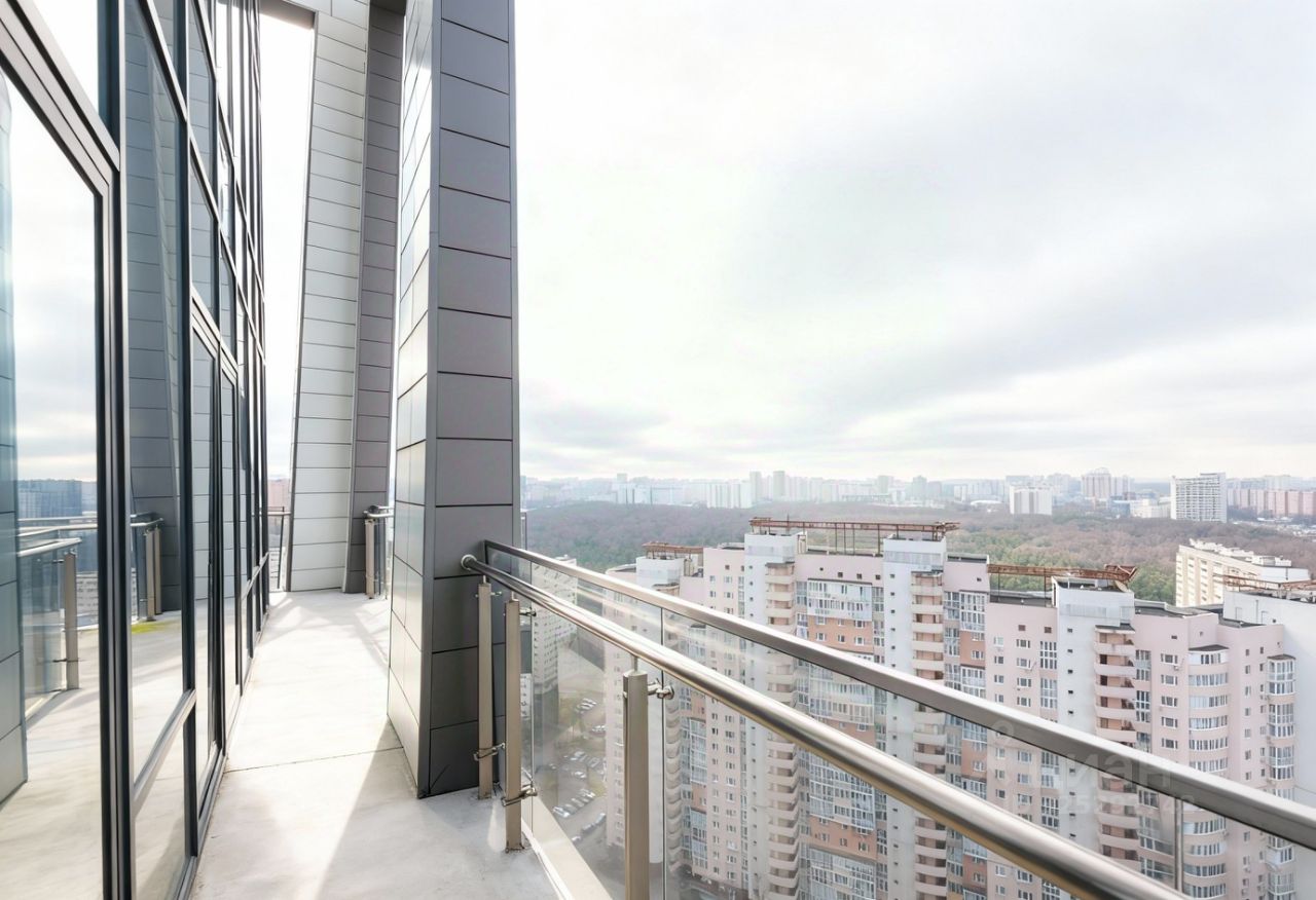 Продажа 5-комн квартиры на вторичном рынке улица Обручева, 3