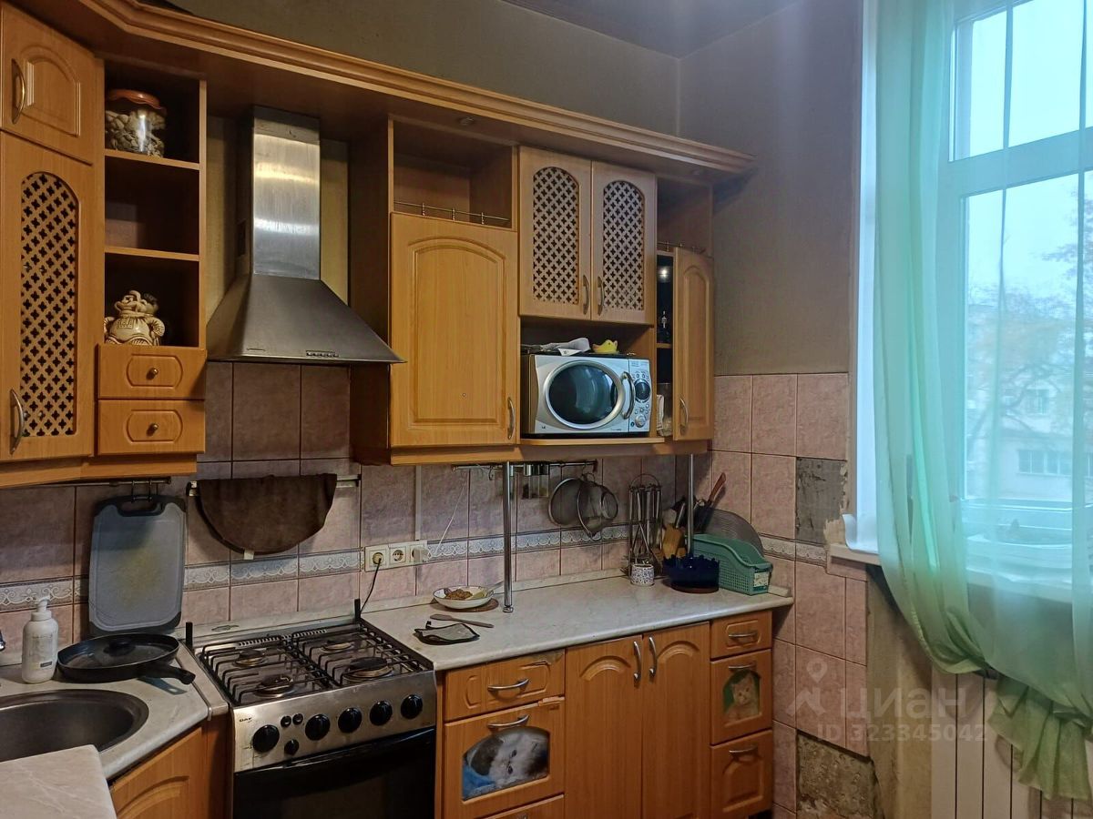 Продажа комнаты проспект Стачек, 32