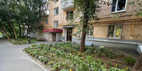 3-комн квартира улица Кравченко,  д. 12