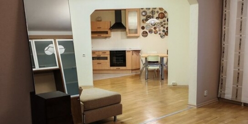 3-комн квартира улица Сикейроса,  д. 12