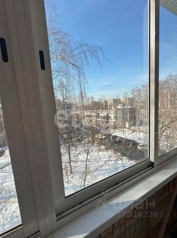 Продажа 2-комн квартиры на вторичном рынке Королев, улица Карла Маркса, 4