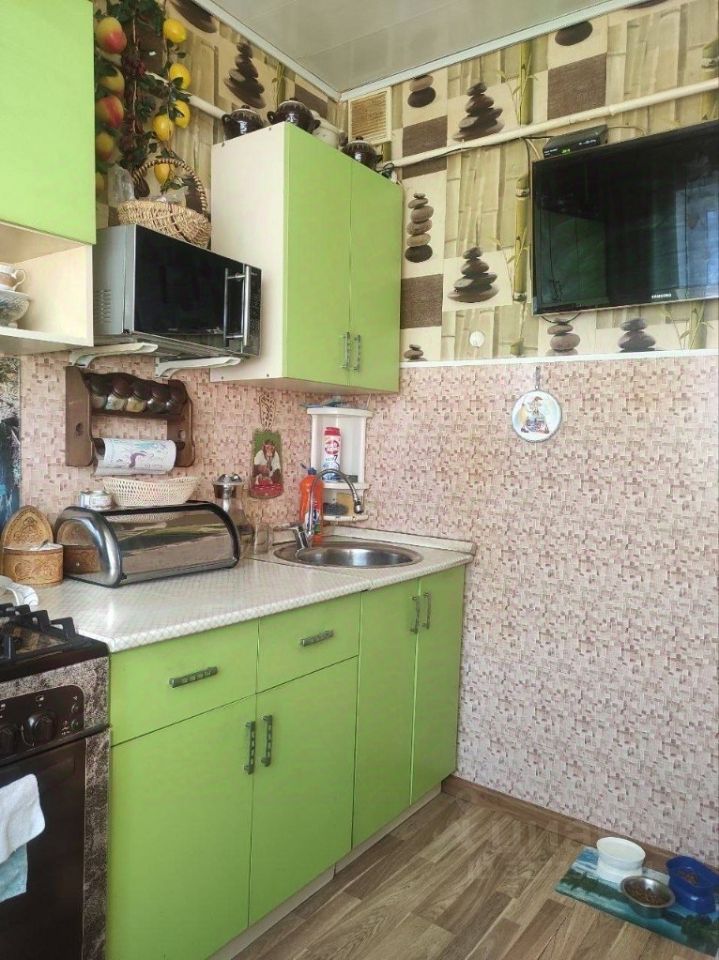 Продажа 2-комн квартиры на вторичном рынке Апрелевка, улица Февральская, 47