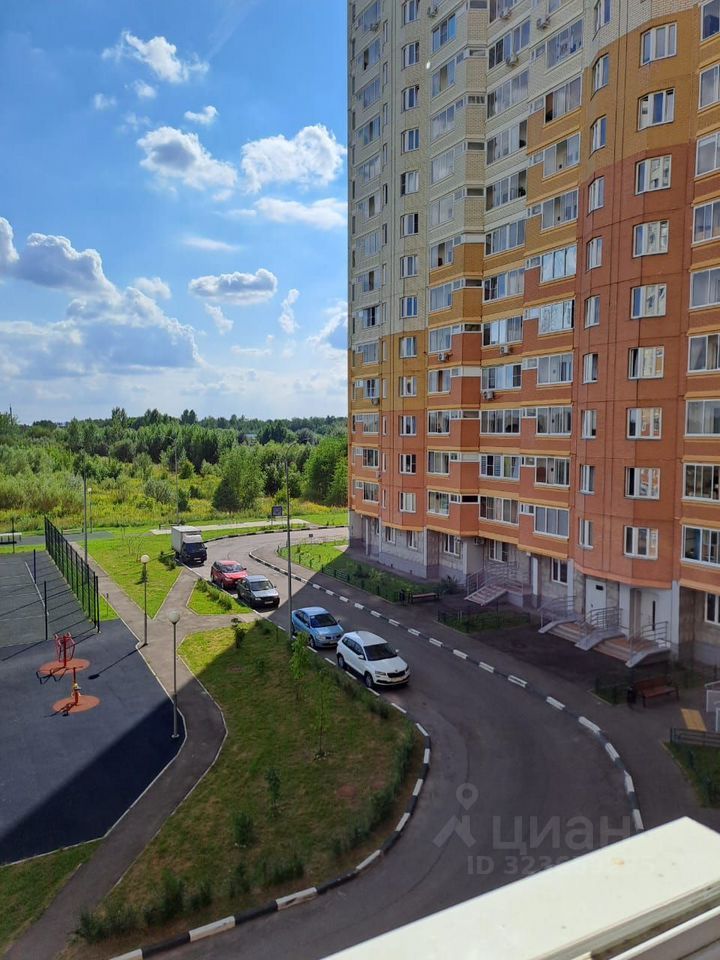 Продажа 1-комн квартиры на вторичном рынке Железнодорожный мкр, Балашиха, улица Корнилаева,  д. 18