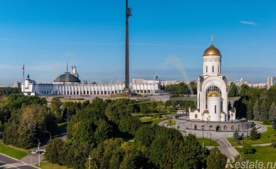 Продажа 4-комн квартиры на вторичном рынке Поклонная улица