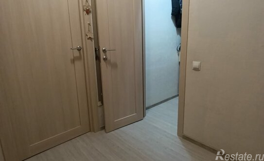 Продажа 1-комн квартиры на вторичном рынке Нововатутинская 1-я ул