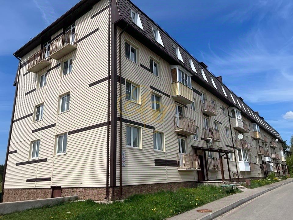 Продажа 2-комн квартиры на вторичном рынке Решетниково пгт, улица Лесная, 14