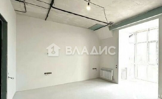 Продажа 2-комн квартиры на вторичном рынке улица Академика Челомея