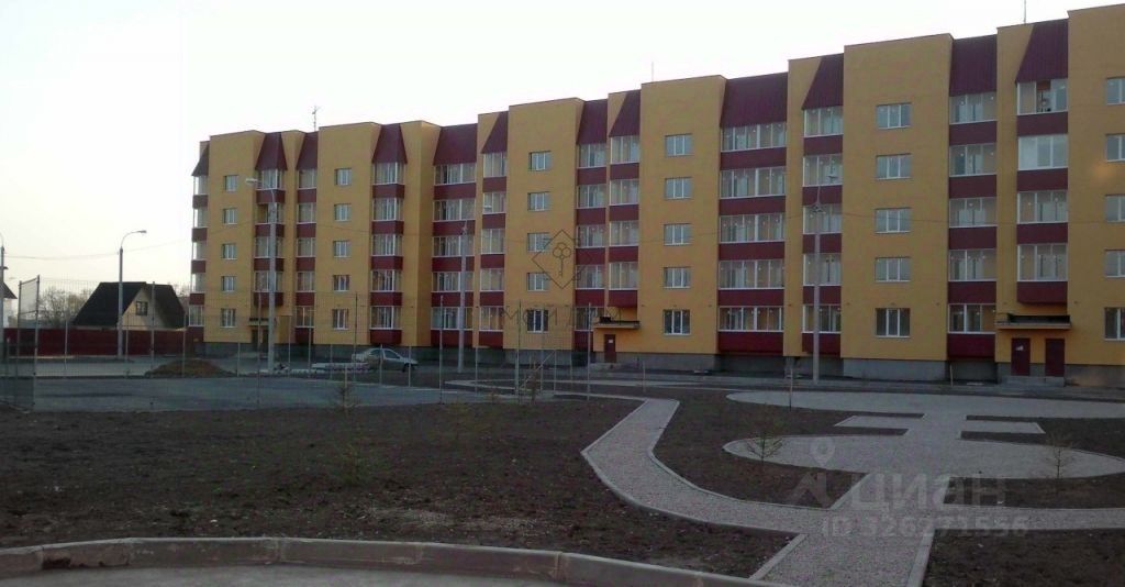 Продажа 2-комн квартиры на вторичном рынке с. Новый Быт, улица Новая, 43