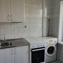 Продажа 2-комн квартиры на вторичном рынке Академическая Б. ул,  д. 23А