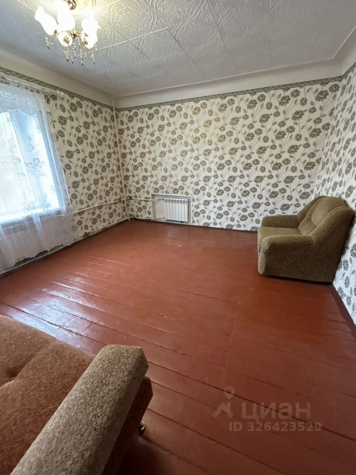 Продажа 2-комн квартиры на вторичном рынке Ликино-Дулево, Комсомольская улица,  д. 2