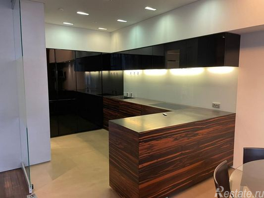 Продажа 5-комн квартиры на вторичном рынке Бутиковский пер,  д. 5