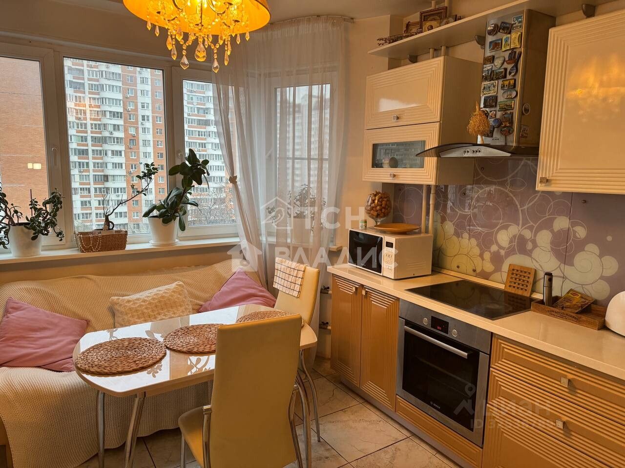 Продажа 2-комн квартиры на вторичном рынке Королев, улица Горького, 12А