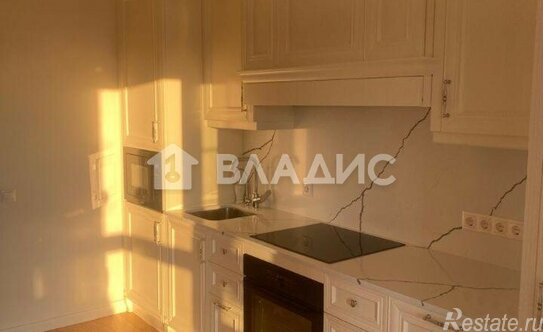 Продажа 1-комн квартиры на вторичном рынке Чоботовская улица,  д. 2 к2