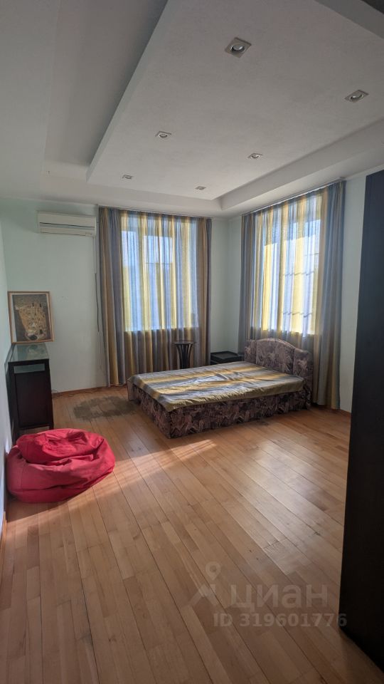 Продажа 3-комн квартиры на вторичном рынке Климовск мкр, улица Заводская,  д. 6