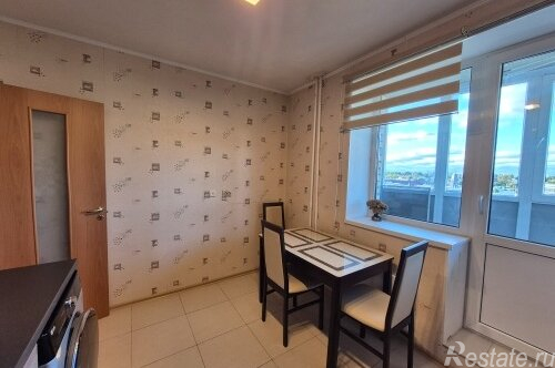 Продажа 3-комн квартиры на вторичном рынке Театральная улица,  д. 7