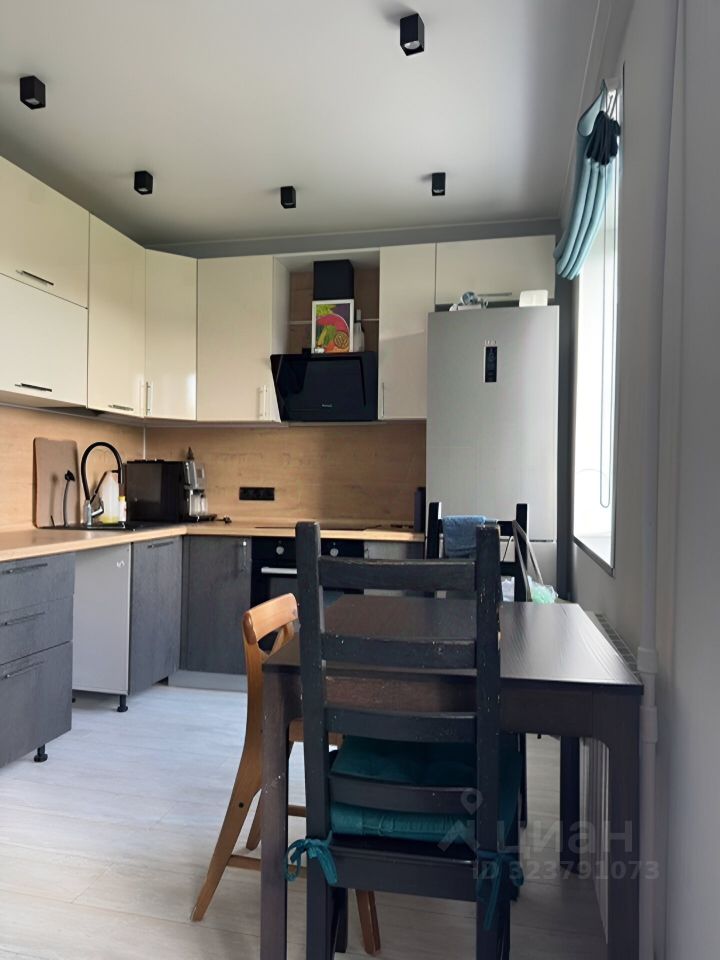 Продажа 1-комн квартиры на вторичном рынке Мартыновская улица, 6