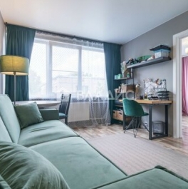 Продажа 3-комн квартиры на вторичном рынке улица Солдата Корзуна,  д. 42