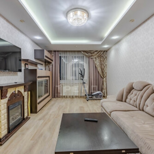4-комн квартира Просвещения пр-кт,  д. 33 к1