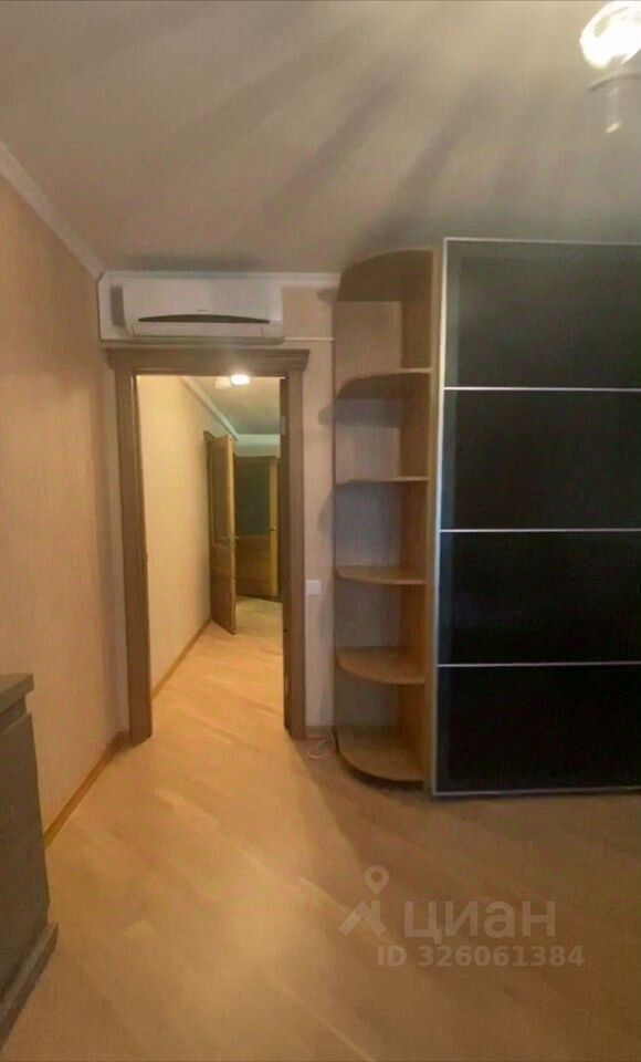 Аренда 2-комн квартиры на вторичном рынке проспект Космонавтов, 61к1