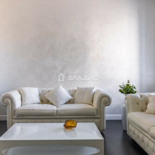 4-комн квартира Петергофское ш,  д. 45