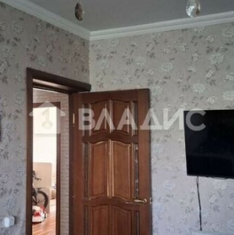 Продажа 3-комн квартиры на вторичном рынке ул Липецкая,  д. 17,  к. 1