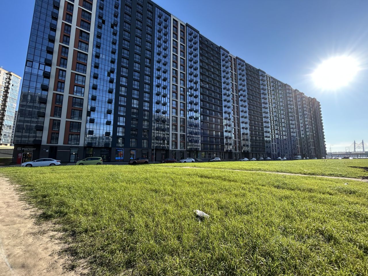 Продажа 2-комн квартиры на вторичном рынке бульвар Головнина, 3к1