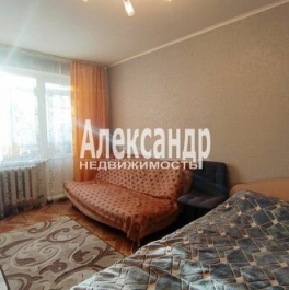 Продажа 1-комн квартиры на вторичном рынке Выборг, ул Рубежная,  д. 27