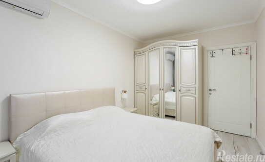 Продажа 3-комн квартиры на вторичном рынке Филёвский бульвар,  д. 12