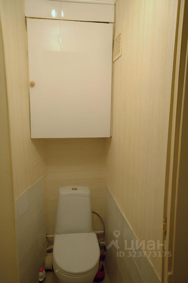 Продажа 3-комн квартиры на вторичном рынке Малаховка пгт, шоссе Быковское, 37