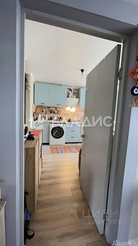 Продажа 1-комн квартиры на вторичном рынке Минусинская улица,  д. 11