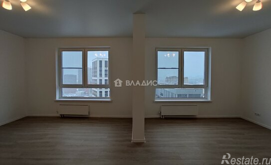 Продажа 4-комн квартиры на вторичном рынке улица Нижняя Хохловка,  д. 6