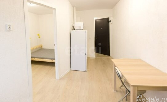 Продажа 1-комн квартиры на вторичном рынке Глухарская улица,  д. 27 к1