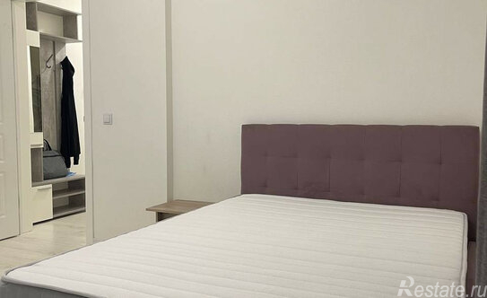 Продажа 1-комн квартиры на вторичном рынке улица Седова,  д. 93 к5 с1